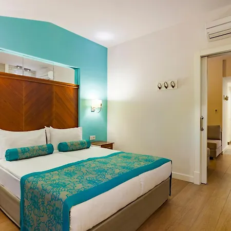 露台海滩全包度假酒店 锡德