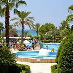 אתר נופש Terrace סייד
