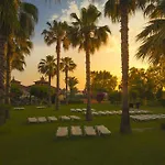 אתר נופש Terrace 5*